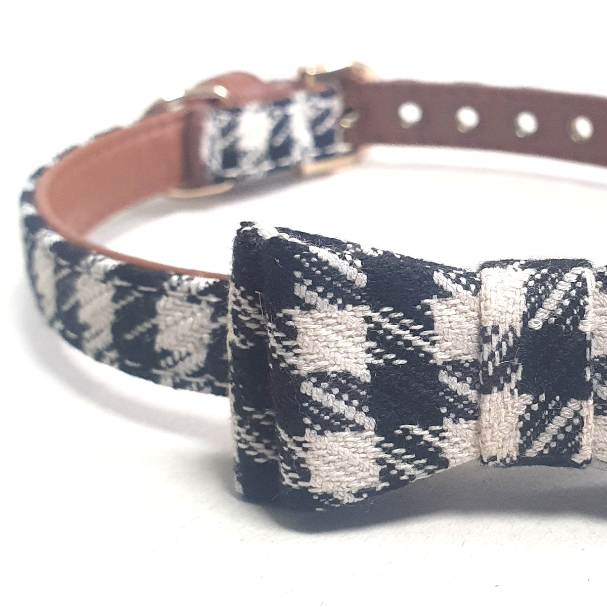 Collier Tissu Nœud Noir et Blanc pour Chien