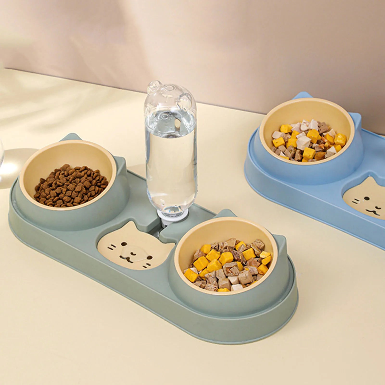 Distributeur Automatique avec Fontaine pour Chat